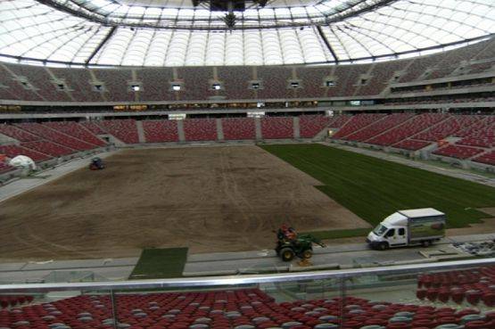  Grafika #0: WYCIECZKA KLAS IV - V DO WARSZAWY grafika